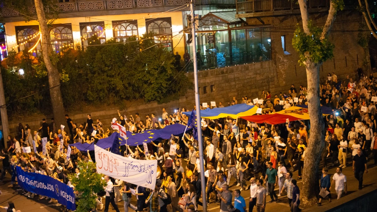 У Грузії відбувся багатотисячний мітинг на підтримку євроінтеграції