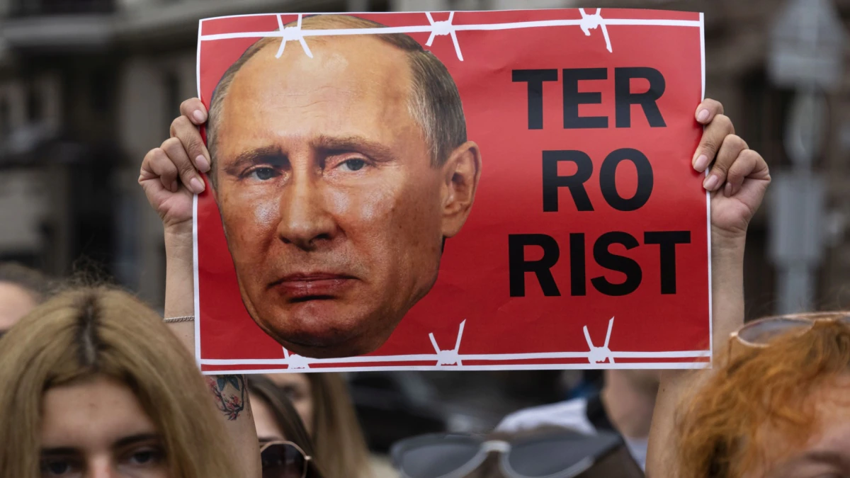 Росія успадкувала найгірші сталінські традиції і загрожує світу
