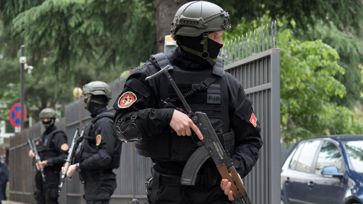 Влада Чорногорії затримала десятки росіян за підозрою у шпигунстві