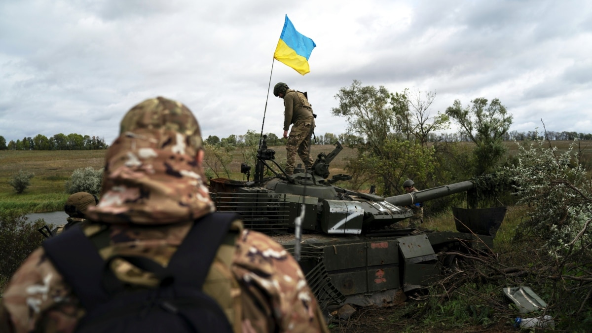 З 24 лютого РФ покинула в Україні більше озброєння, ніж передали Києву країни Заходу – WSJ