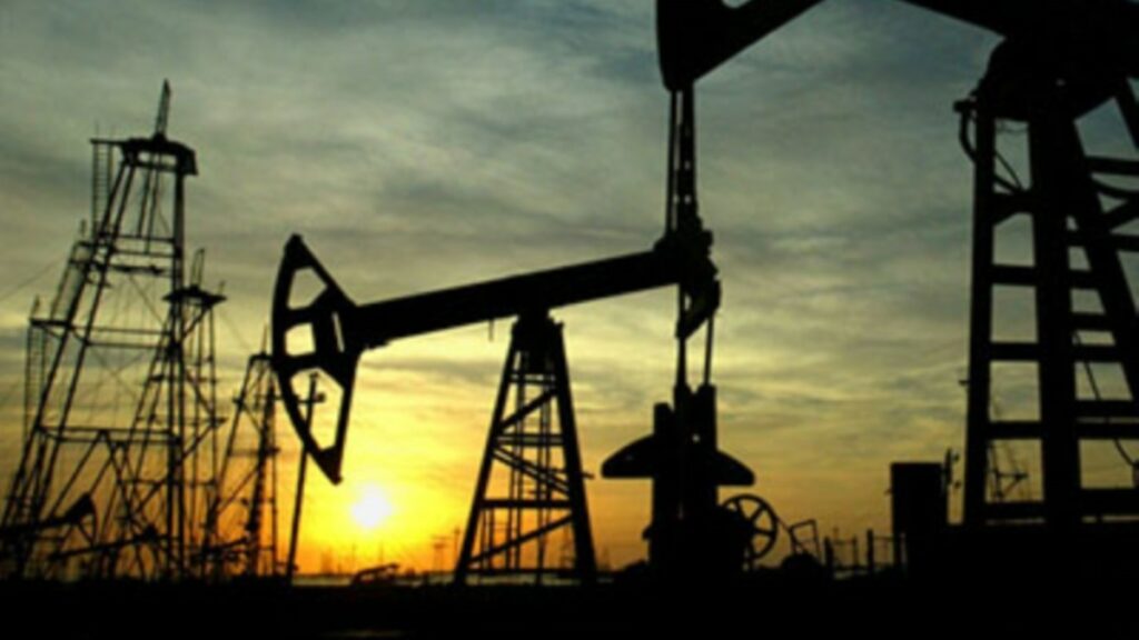 Треба 30 доларів, а не 60 – офіс Зеленського про запровадження стелі цін на російську нафту
