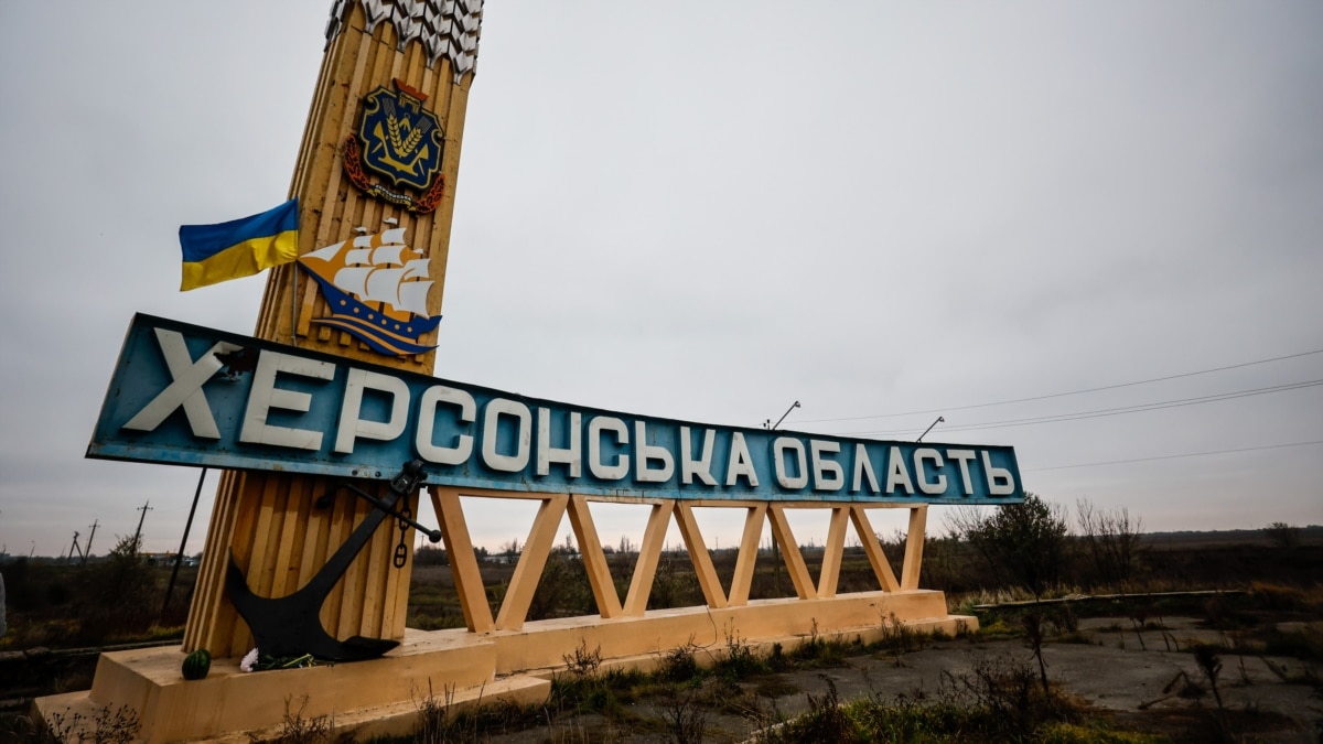 Генштаб про війська РФ – грабують місцевих на окупованій Херсонщині та «мобілізовують» чоловіків – на Луганщині