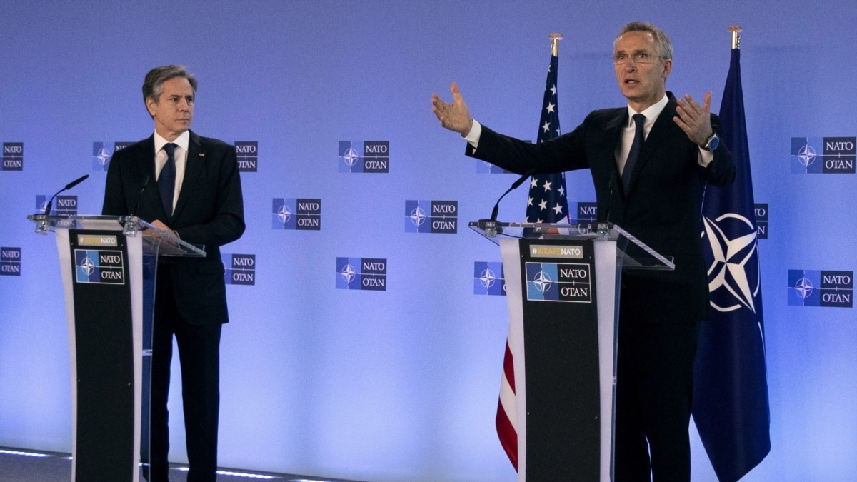 У НАТО і Держдепартаменті США відреагували на заяву Путіна про призупинення участі у договорі про СНО