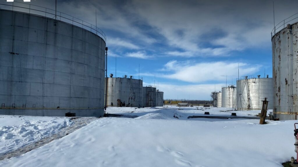 В «Укрнафти» й «Укртатнафти» вилучили палива на майже 800 млн грн, ексдиректор під вартою – БЕБ