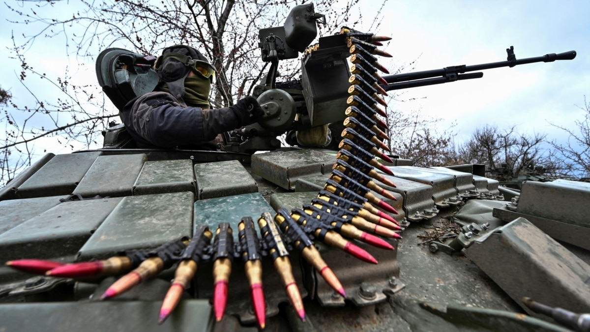 Упродовж дня ЗСУ відбили понад 30 атак військ РФ на Донбасі – Генштаб