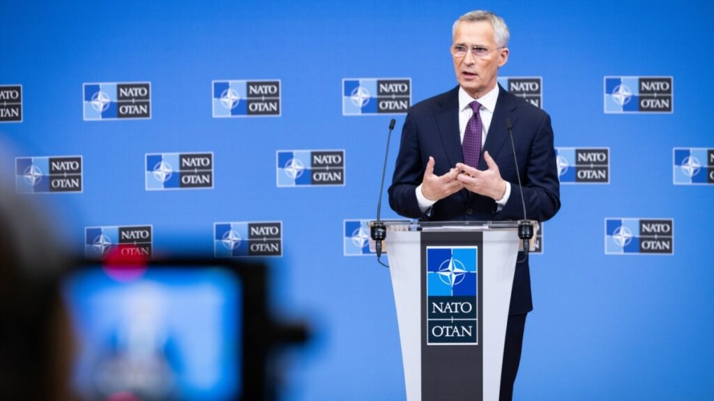 Столтенберґ лишається генеральним секретарем НАТО ще на рік