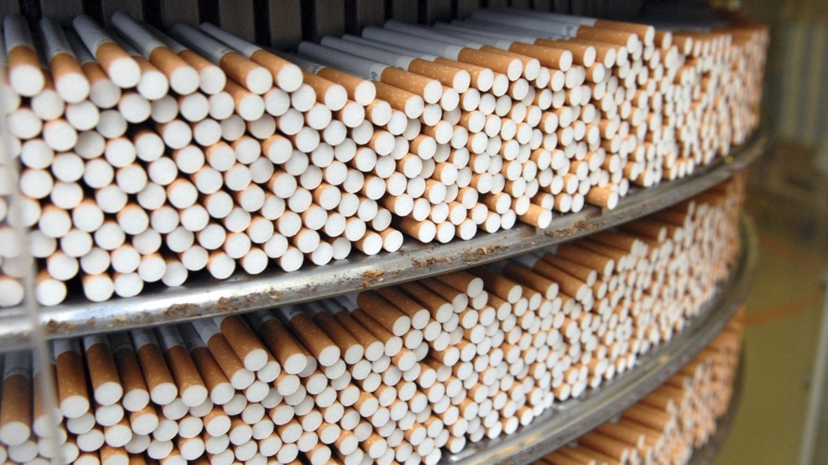 НАЗК внесло двох міжнародних виробників тютюну до списку «спонсорів війни»