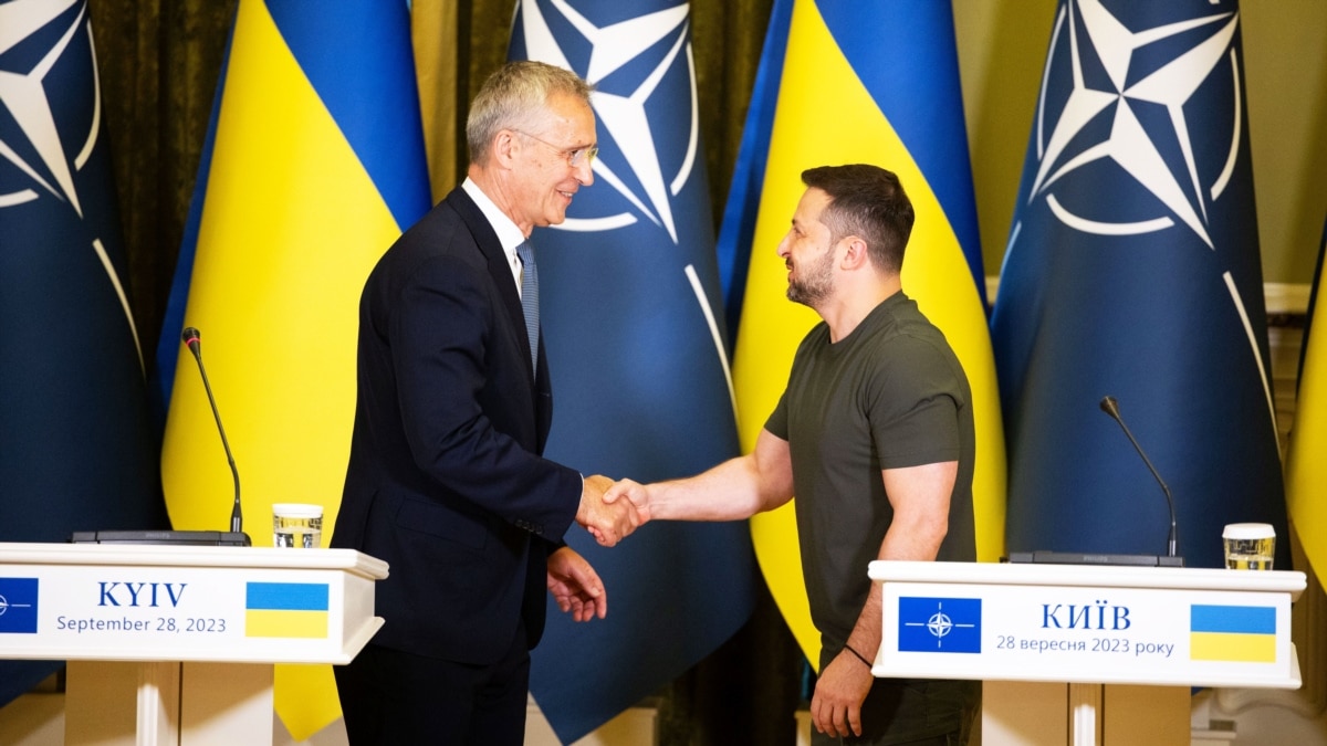 «Хороша зустріч» – Зеленський заявив, що з Столтенберґом обговорив можливості Ради Україна-НАТО