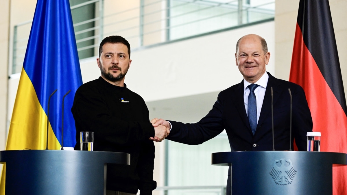 У Німеччині та Франції підтвердили, що під час візиту Зеленського підпишуть угоди про безпеку