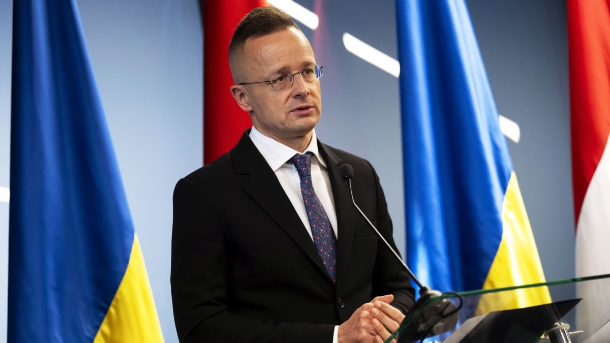 Словаччина й Угорщина не будуть долучатися до чеської ініціативи щодо снарядів для України – МЗС