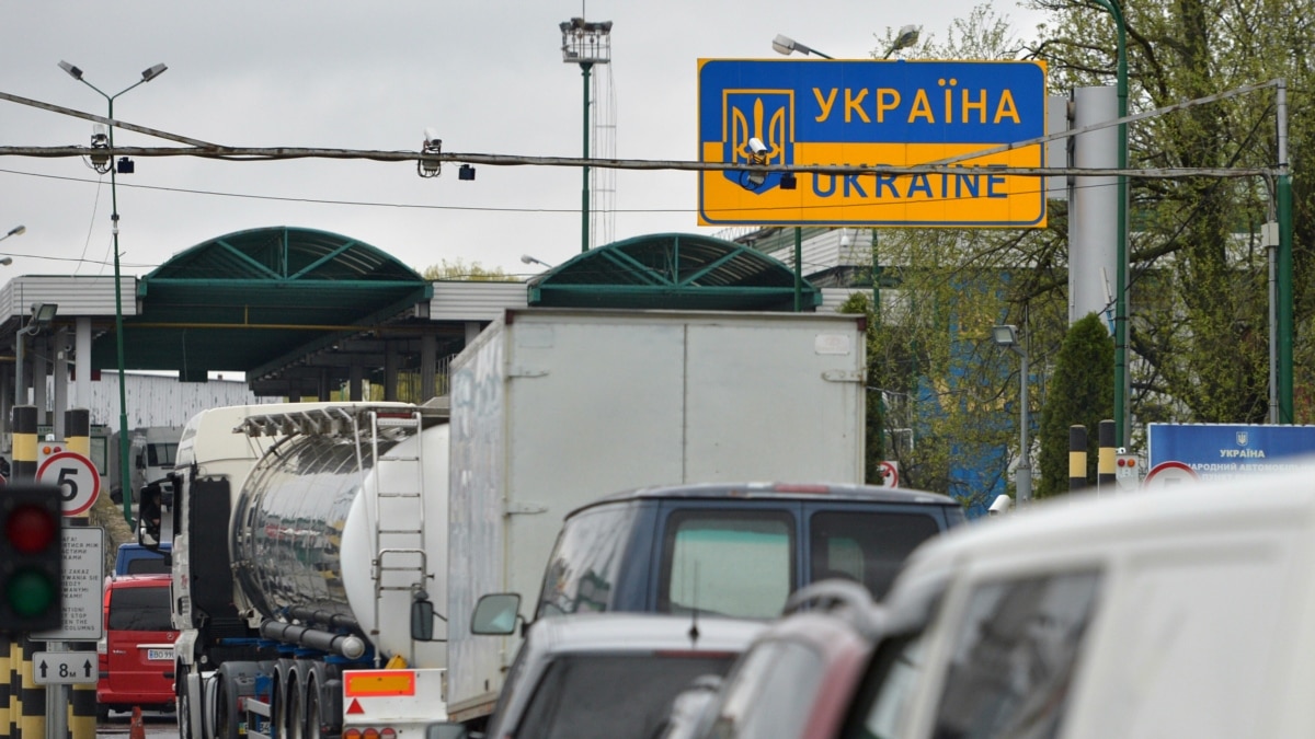 Україна через війну частково зупинила дотримання Конвенції з прав людини