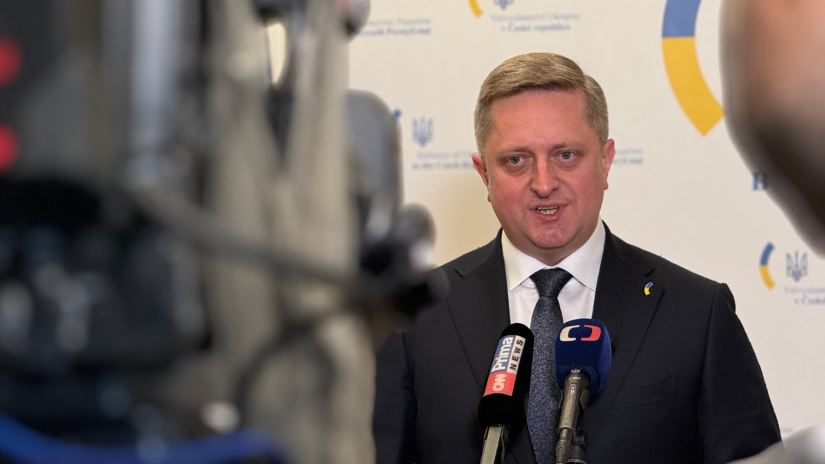 Чеський президент Павел офіційно прийняв нового українського посла