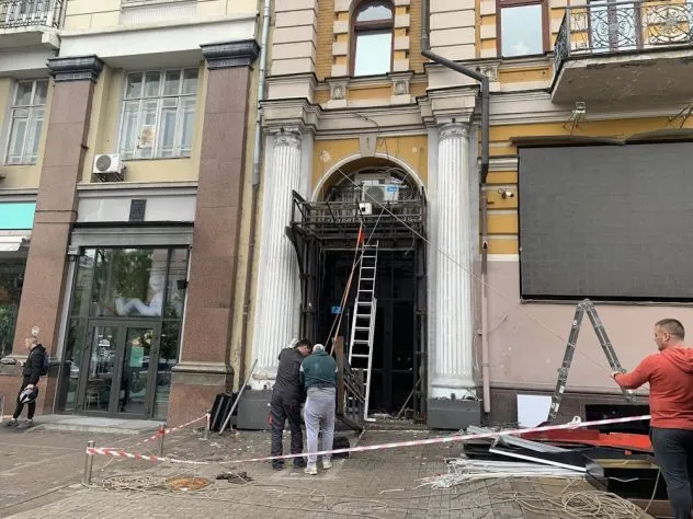 У будинку, де живе Кличко, закрили скандальний клуб
