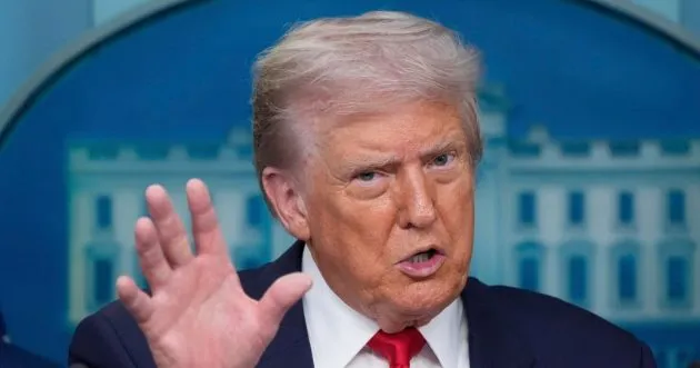 Трамп заявив європейським лідерам, що не планує обговорювати питання території з Путіним на Алясці