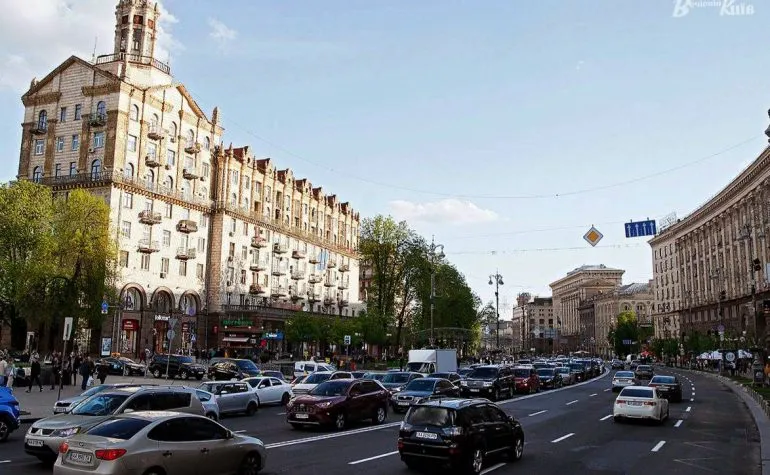 Хрещатик будуть перекривати під час хвилини мовчання