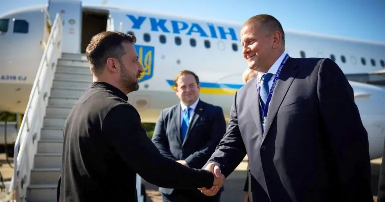 Залужний заявив, що не створює партій і проти виборів під час війни
