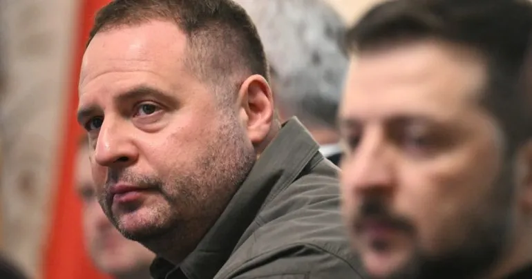 Зеленський не підпише документ про відмову від територій – Єрмак