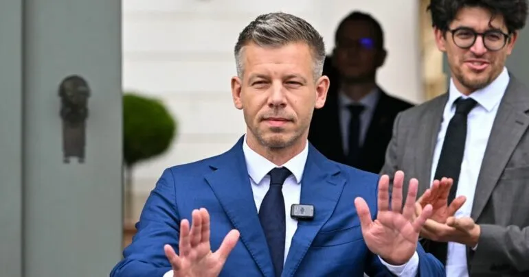 Мадяр заявив про готовність до «нової сторінки» у відносинах з Києвом і озвучив умову для Зеленського